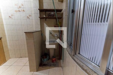 Apartamento à venda com 77m², 2 quartos e sem vagaÁrea de Serviço