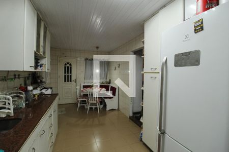 Casa à venda com 240m², 4 quartos e 4 vagasCozinha