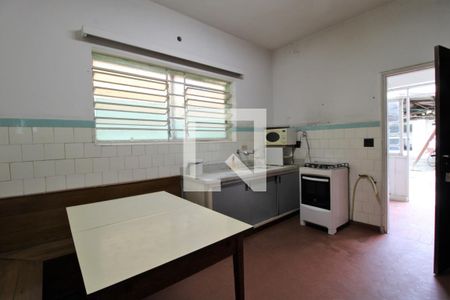 Casa à venda com 290m², 4 quartos e 4 vagasCozinha