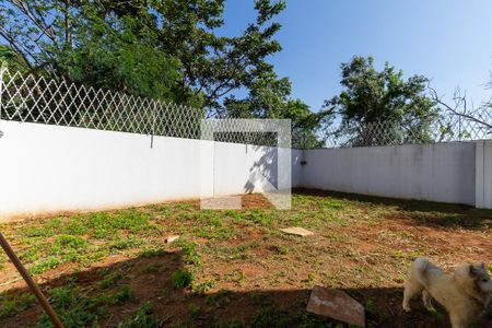 Casa de condomínio à venda com 150m², 4 quartos e 6 vagasÁrea Externa
