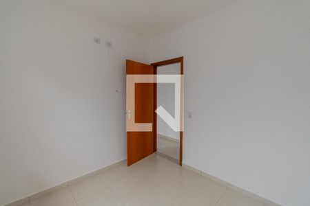 Casa à venda com 136m², 3 quartos e 4 vagas Casa à venda com 136m², 3 quartos e 4 vagasQuarto 2