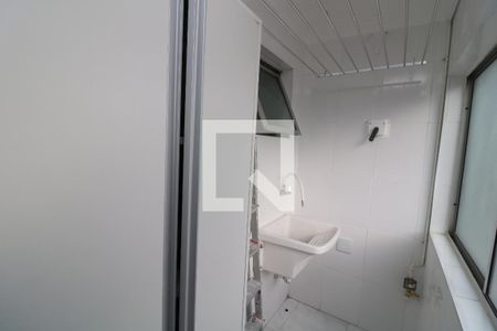 Apartamento à venda com 60m², 2 quartos e 1 vagaÁrea de Serviço