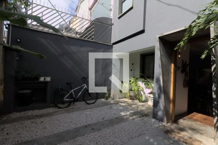 Casa à venda com 120m², 2 quartos e 1 vagaGaragem