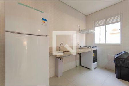 Apartamento à venda com 42m², 2 quartos e sem vaga Apartamento à venda com 42m², 2 quartos e sem vagaÁrea Comum - Salão de Festas