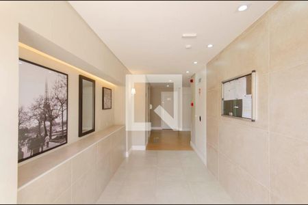 Apartamento à venda com 42m², 2 quartos e sem vaga Apartamento à venda com 42m², 2 quartos e sem vagaÁrea Comum - Hall de Entrada