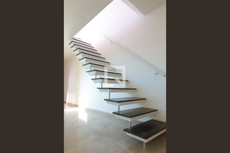 Apartamento à venda com 140m², 3 quartos e 2 vagas Apartamento à venda com 140m², 3 quartos e 2 vagasAcesso a Cobertura