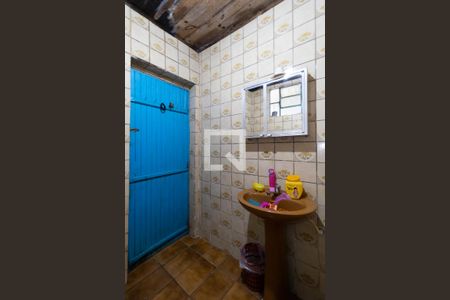 Casa à venda com 250m², 2 quartos e 1 vagaBanheiro