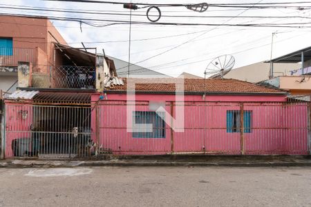 Casa à venda com 250m², 2 quartos e 1 vagaFachada