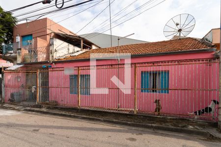 Casa à venda com 250m², 2 quartos e 1 vagaFachada