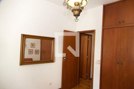 Apartamento à venda com 191m², 3 quartos e 2 vagas Apartamento à venda com 191m², 3 quartos e 2 vagasQuarto 2