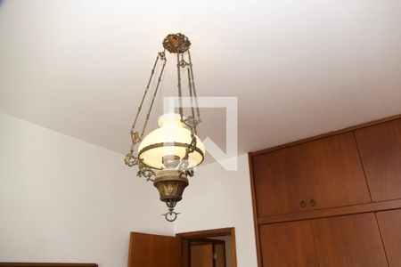 Apartamento à venda com 191m², 3 quartos e 2 vagas Apartamento à venda com 191m², 3 quartos e 2 vagasQuarto 2