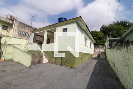 Casa à venda com 286m², 3 quartos e 6 vagas Casa à venda com 286m², 3 quartos e 6 vagasÁrea Externa