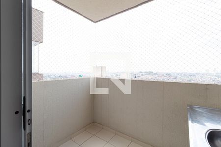 Sacada de apartamento à venda com 3 quartos, 59m² em Conceição, Osasco