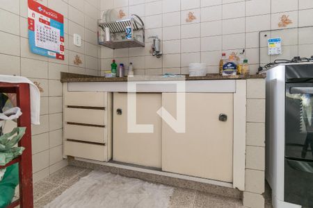 Apartamento à venda com 60m², 2 quartos e sem vaga Apartamento à venda com 60m², 2 quartos e sem vagaCozinha