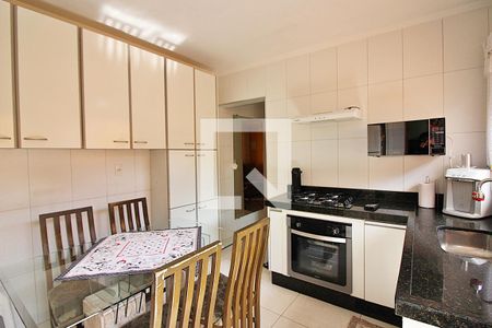 Casa à venda com 193m², 3 quartos e 4 vagasCozinha