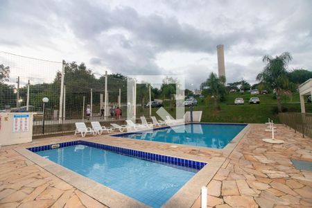 Apartamento à venda com 43m², 2 quartos e 1 vaga Apartamento à venda com 43m², 2 quartos e 1 vagaÁrea comum - Piscina