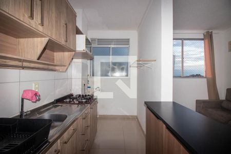 Apartamento à venda com 43m², 2 quartos e 1 vaga Apartamento à venda com 43m², 2 quartos e 1 vagaCozinha e Área de Serviço