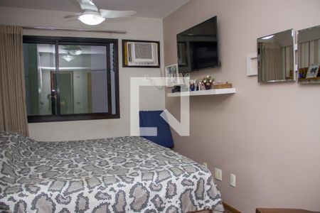 Apartamento à venda com 133m², 3 quartos e 2 vagasSuíte - 2º piso