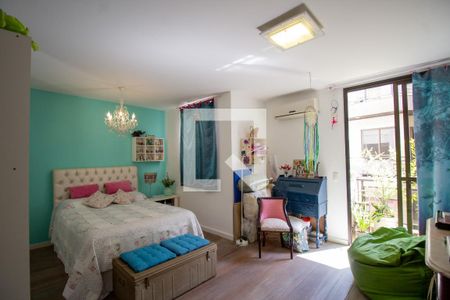 Apartamento à venda com 146m², 2 quartos e 2 vagas Apartamento à venda com 146m², 2 quartos e 2 vagasSuíte 2