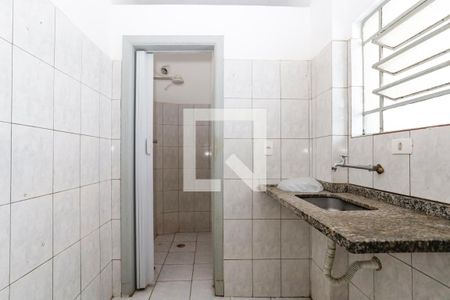 Cozinha de kitnet/studio para alugar com 1 quarto, 25m² em Bela Vista, São Paulo