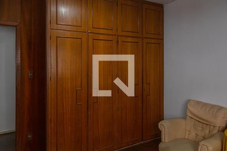 Apartamento à venda com 240m², 3 quartos e 2 vagasQuarto 3 - Suíte