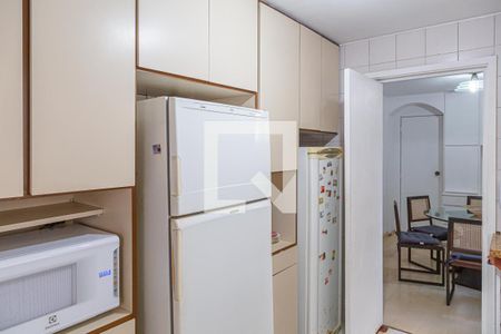 Apartamento à venda com 240m², 3 quartos e 2 vagasCozinha