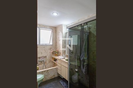 Apartamento à venda com 240m², 3 quartos e 2 vagasBanheiro da Suíte 2