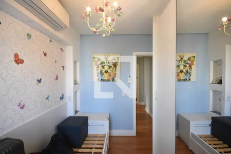 Apartamento à venda com 188m², 3 quartos e 2 vagas Apartamento à venda com 188m², 3 quartos e 2 vagasQuarto 2