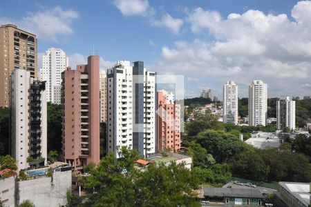 Apartamento à venda com 188m², 3 quartos e 2 vagas Apartamento à venda com 188m², 3 quartos e 2 vagasVista do quarto 2