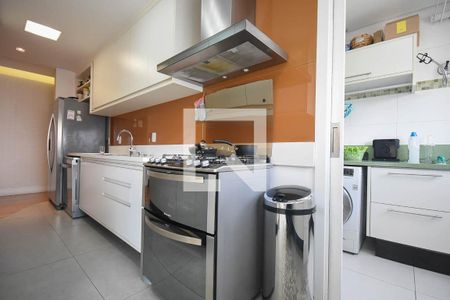 Apartamento à venda com 188m², 3 quartos e 2 vagas Apartamento à venda com 188m², 3 quartos e 2 vagasCozinha