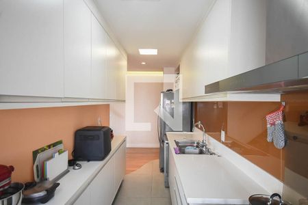 Apartamento à venda com 188m², 3 quartos e 2 vagas Apartamento à venda com 188m², 3 quartos e 2 vagasCozinha