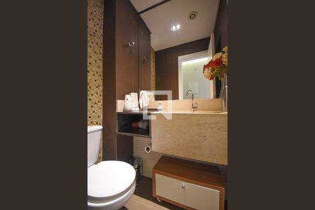 Apartamento à venda com 188m², 3 quartos e 2 vagas Apartamento à venda com 188m², 3 quartos e 2 vagasLavabo