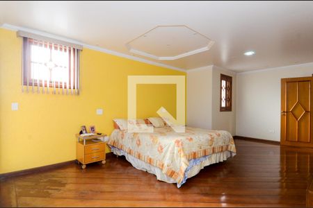 Casa à venda com 592m², 3 quartos e 5 vagasQuarto 3 - Suíte