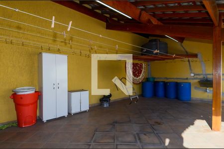 Casa à venda com 592m², 3 quartos e 5 vagasÁrea de Serviço