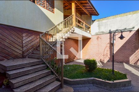 Casa à venda com 592m², 3 quartos e 5 vagasÁrea de Entrada 