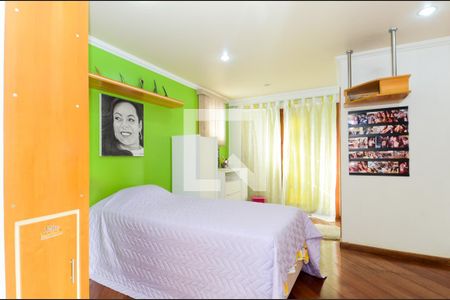 Casa à venda com 592m², 3 quartos e 5 vagasQuarto 2 - Suíte