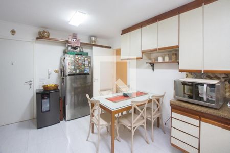 Apartamento à venda com 175m², 4 quartos e 3 vagasCozinha