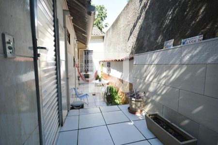 Casa à venda com 100m², 3 quartos e sem vagaQuintal