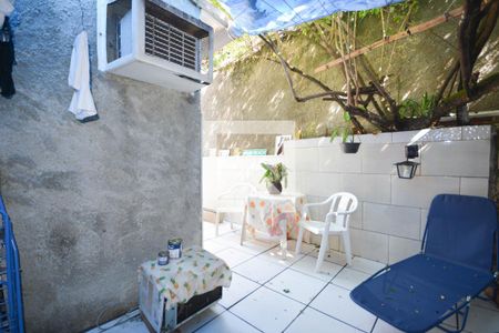 Casa à venda com 100m², 3 quartos e sem vagaQuintal