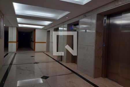 Apartamento à venda com 37m², 1 quarto e sem vagaHall de Entrada