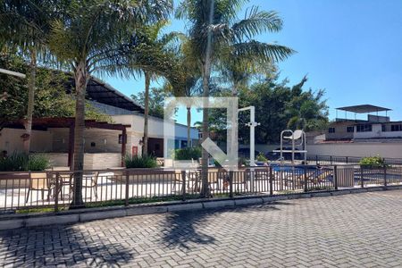 Apartamento à venda com 37m², 1 quarto e sem vagaÁrea comum - Piscina