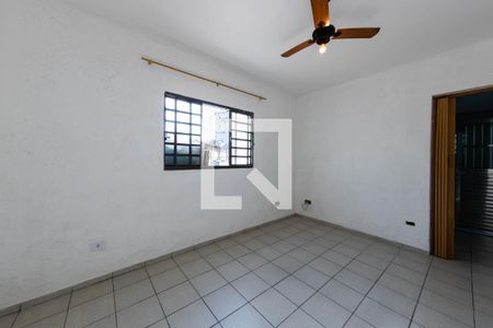 Sala de casa para alugar com 2 quartos, 120m² em Vila Santa Clara, São Paulo