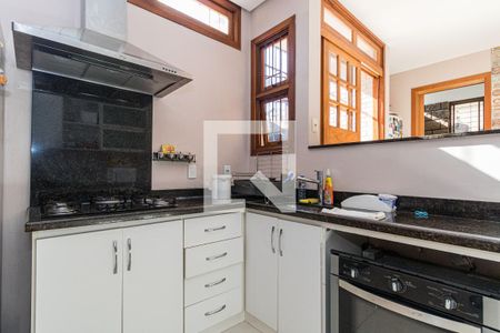 Casa para alugar com 300m², 3 quartos e 5 vagasCozinha