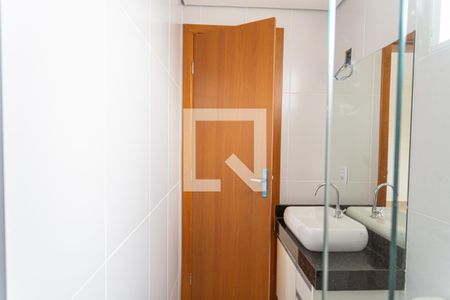 Apartamento à venda com 80m², 3 quartos e 2 vagasBanheiro da Suíte