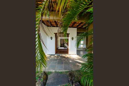 Casa à venda com 315m², 4 quartos e 3 vagasEntrada