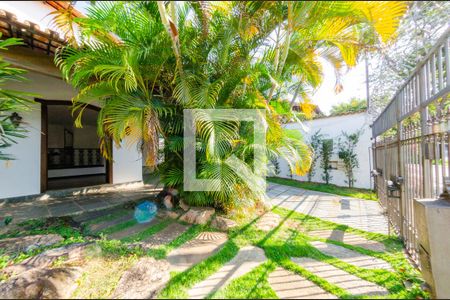 Casa à venda com 315m², 4 quartos e 3 vagasÁrea