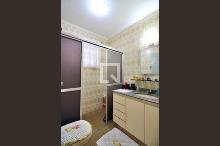 Casa à venda com 175m², 3 quartos e 2 vagasBanheiro Social