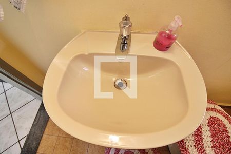 Casa à venda com 175m², 3 quartos e 2 vagasLavabo