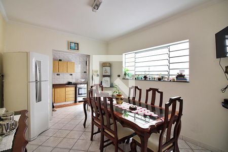 Casa à venda com 175m², 3 quartos e 2 vagasCopa