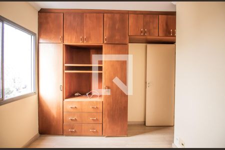 Quarto 1 de apartamento para alugar com 3 quartos, 95m² em Parque Imperial, São Paulo